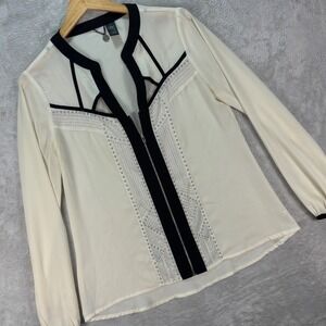 BKE Boutique‎ Women's Long Sleeve Sheer Embellished Blouse White Black Zip Sz S
